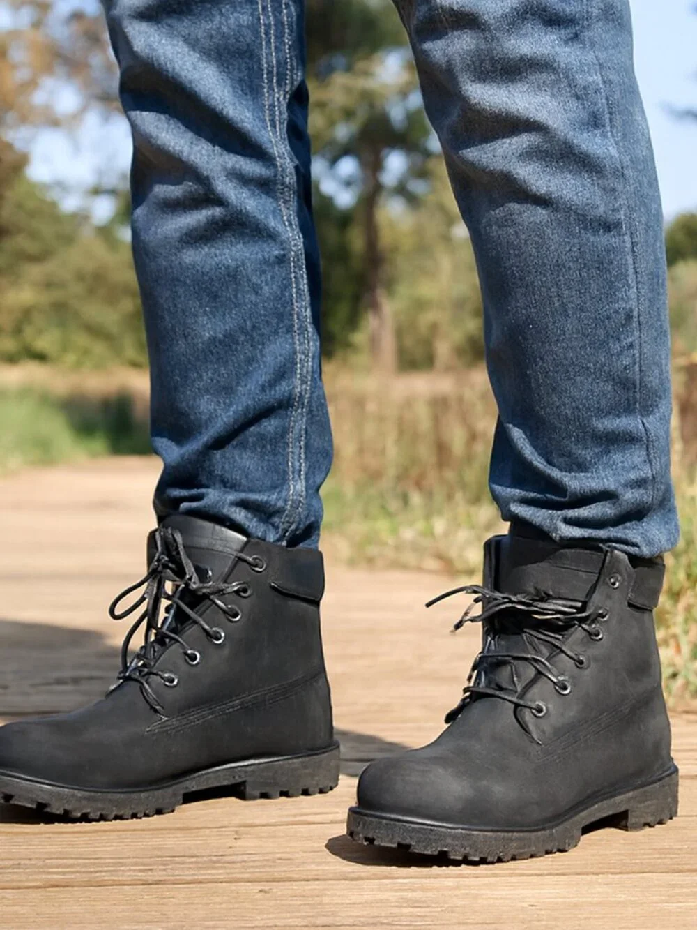 Timberland Premium 6-Inch Waterproof Boots in Black Nubuck Size 6